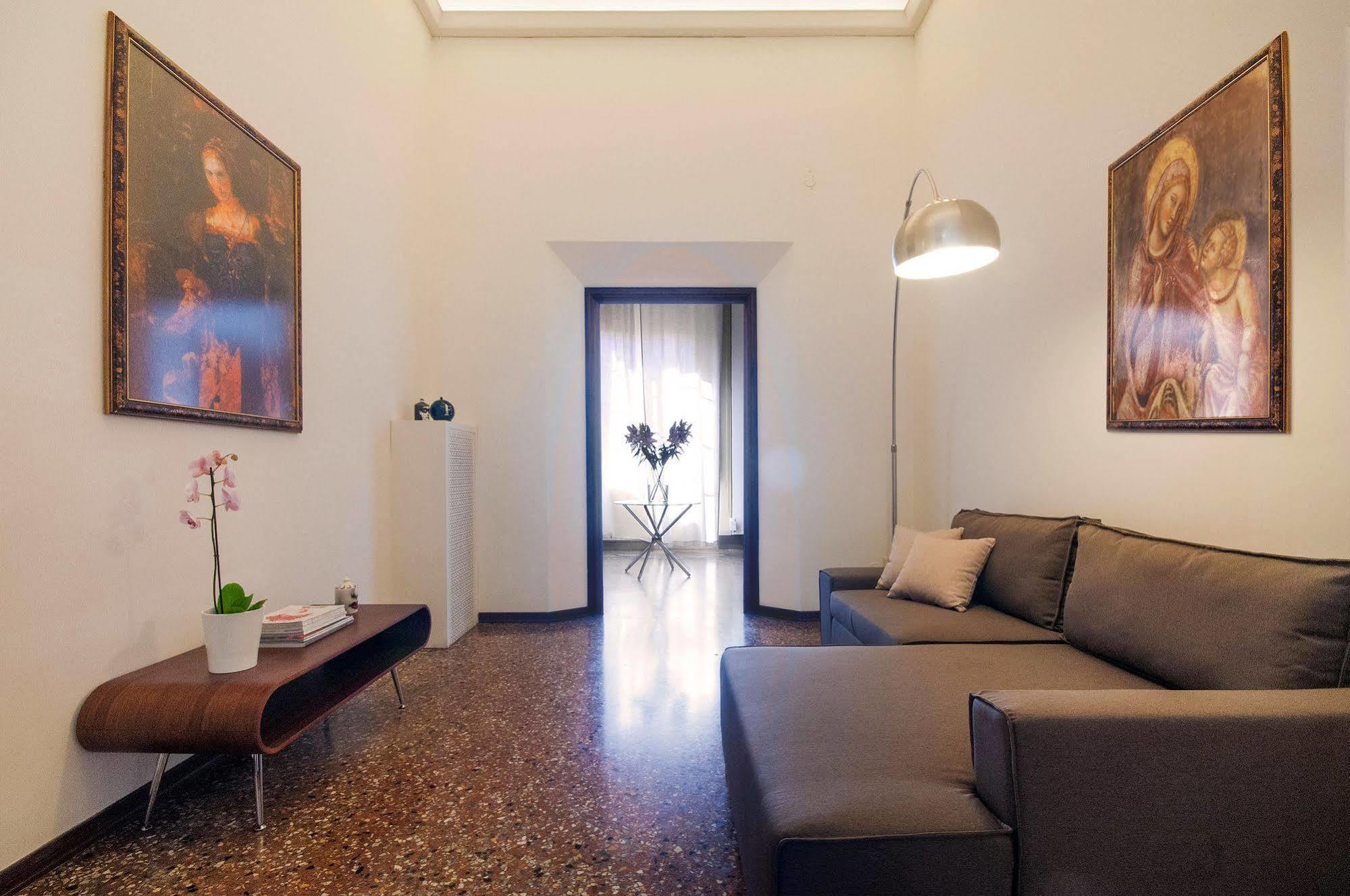 B&B Farini 26 Bolonya Dış mekan fotoğraf